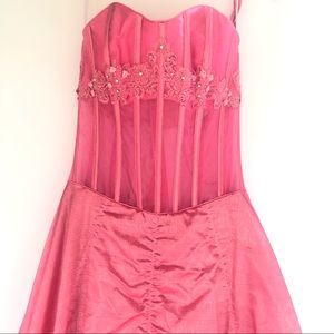 Hot Pink Quinseanera / Prom Dress.